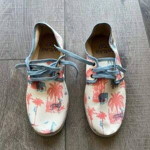 Wituka Graphic Where They Belong Sneakers Size 39